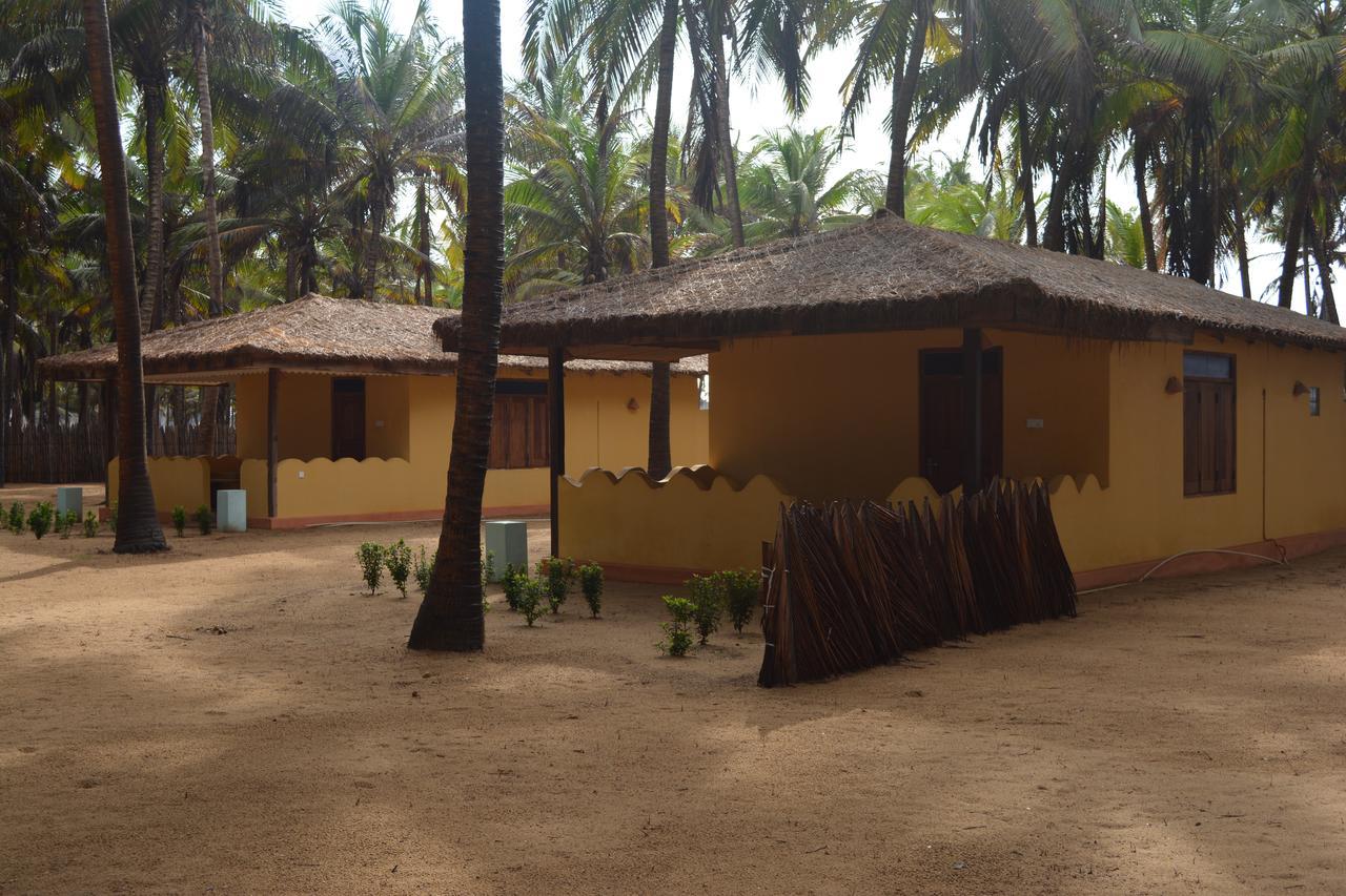 Seahorse Beach Resort Kalpitiya Buitenkant foto