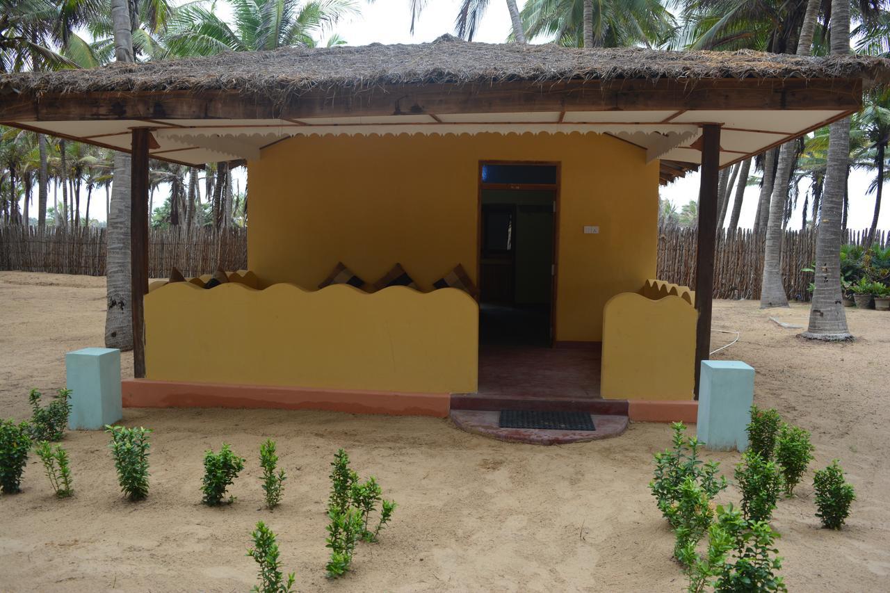 Seahorse Beach Resort Kalpitiya Buitenkant foto
